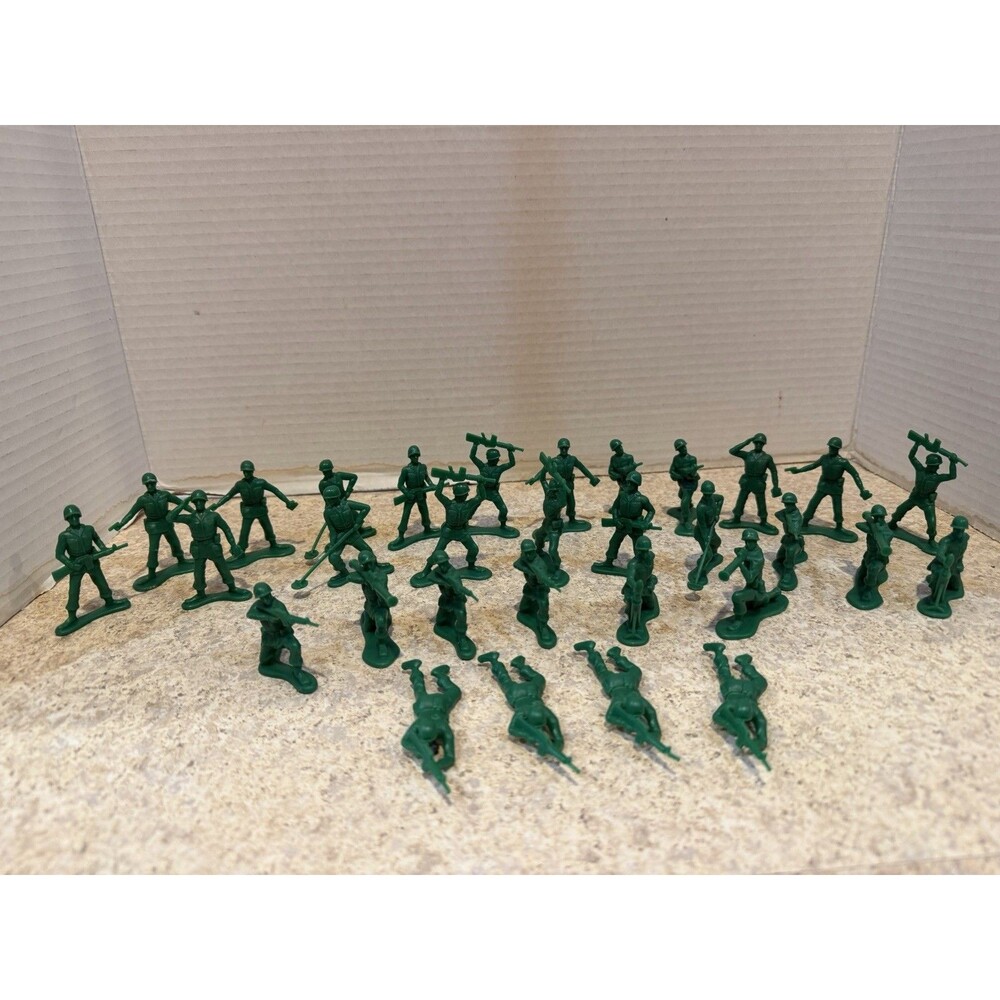 Disney Pixar Toy Story Thinkway Green Army men